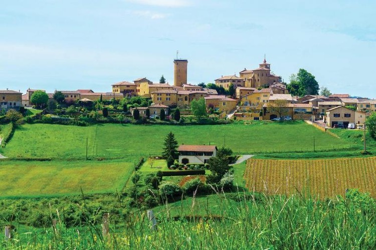 image of French hill town in southern Beaujolais