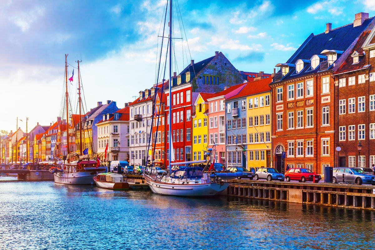 image of colorful houses along waterfront